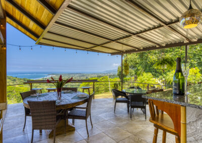 Luxury Home Outdoor Dining